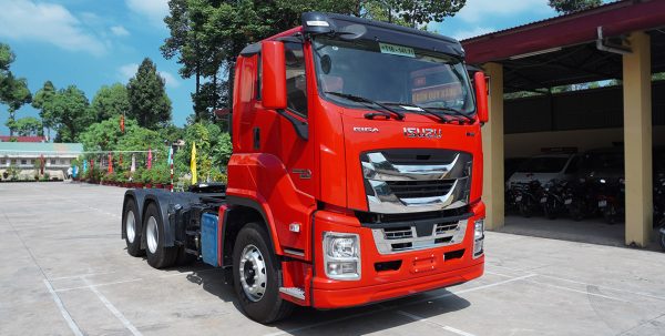 Đầu kéo Isuzu 2 cầu