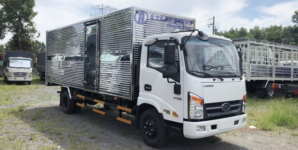 Xe tải Veam VT260-1 thùng kín